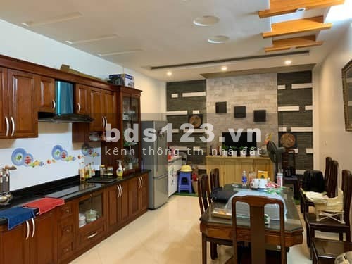 BÁN NHÀ PHỐ ĐẶNG THÙY TRÂM CẦU GIẤY 70M 5 TẦNG ÔTÔ TRÁNH MẶT PHỐ KINH DOANH NGÀY ĐÊM 31,2TỶ