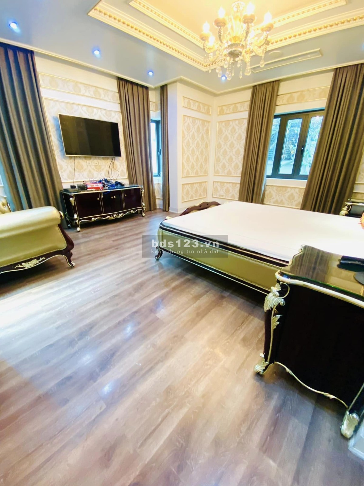 CẦN BÁN BIỆT THỰ SIÊU SANG PHỐ TRẦN KIM XUYẾN KHU ĐÔ THỊ YÊN HÒA CẦU GIẤY 205M 5TẦNG GIÁ 92TỶ