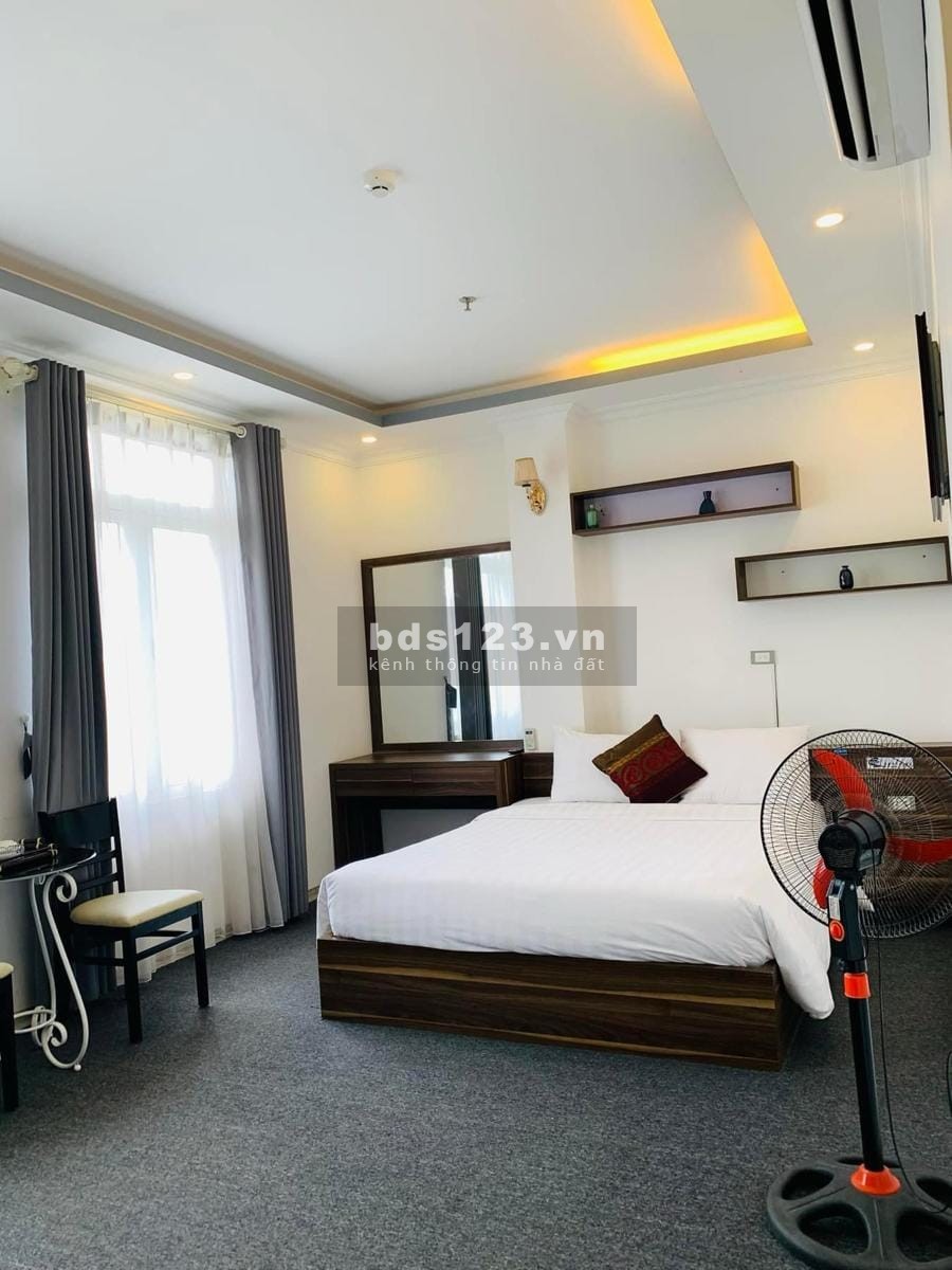 CẦN BÁN BIỆT THỰ SIÊU SANG PHỐ TRẦN KIM XUYẾN KHU ĐÔ THỊ YÊN HÒA CẦU GIẤY 205M 5TẦNG GIÁ 92TỶ