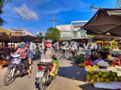Bán gấp lô đất ngộp Bình Phước giá 190tr 2240m2 sổ riêng thổ cư, đất nhà mình chính chủ