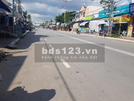Bán gấp lô đất ngộp Bình Phước giá 190tr 2240m2 sổ riêng thổ cư, đất nhà mình chính chủ
