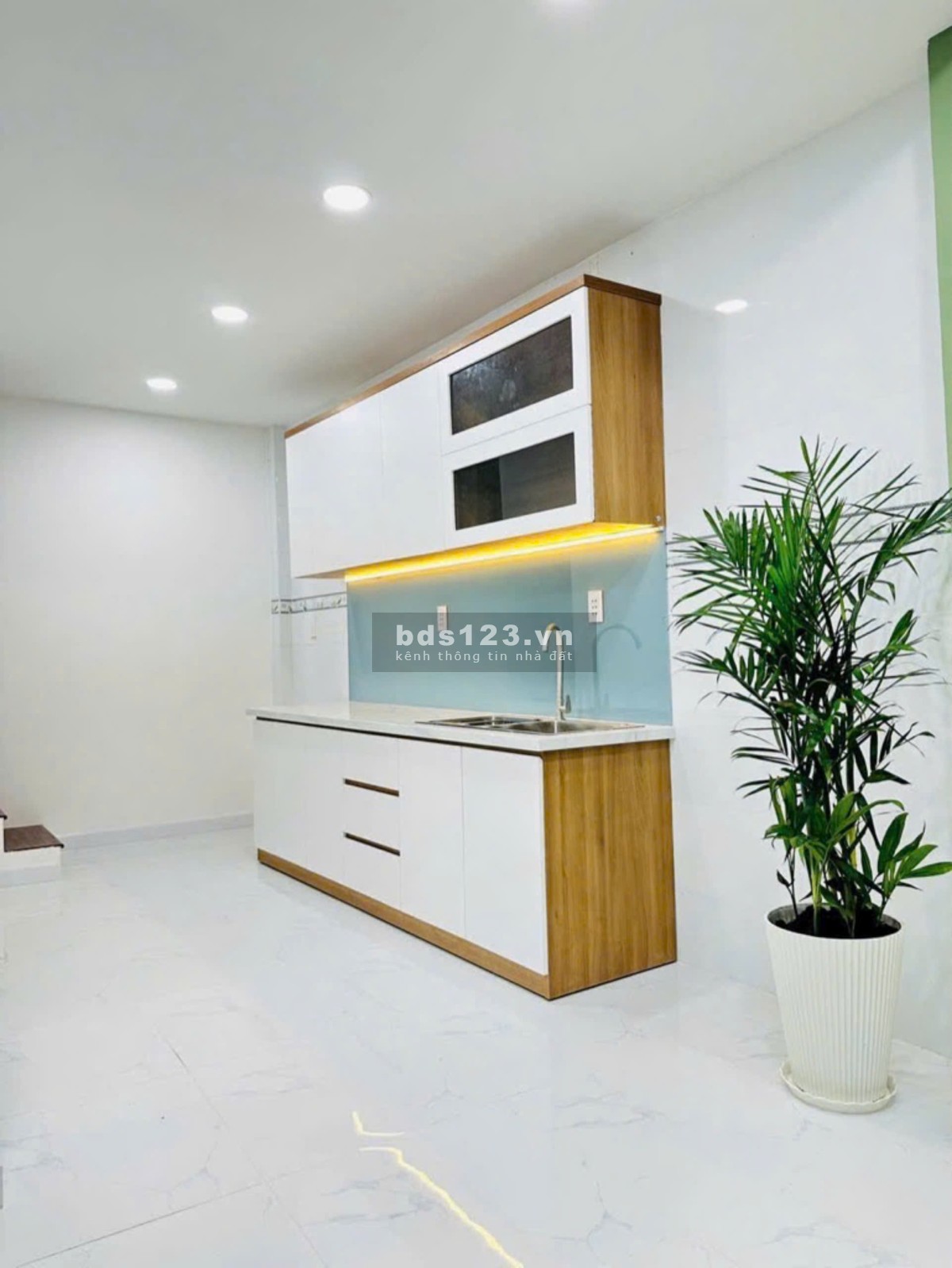 NHÀ MỚI NỘI THẤT CỰC ĐẸP XỊN XÒ - NHÌN LÀ MÊ - ĐẸP LUNG LINH