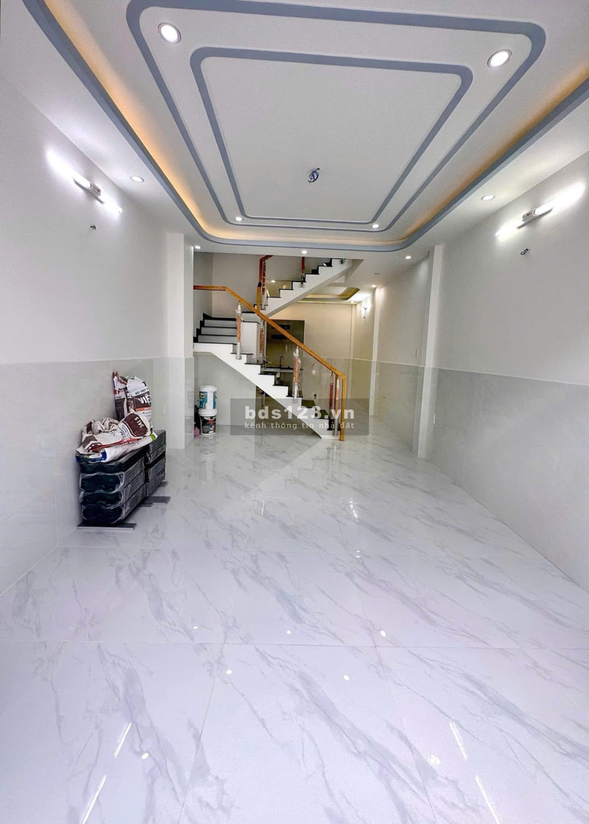 NHÀ ĐẸP ĐỊA CHỈ TÀI LỘC HẺM Ô TÔ 1 TRỤC NGAY CẠNH TÊN LỬA BÌNH TÂN.