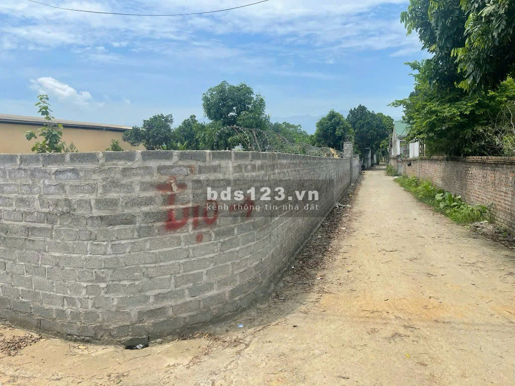 819m² có 350m² thổ cư – Nhuận Trạch – Lương Sơn – Hòa Bình đất vuông vắn nở hậu, 2mặt tiền