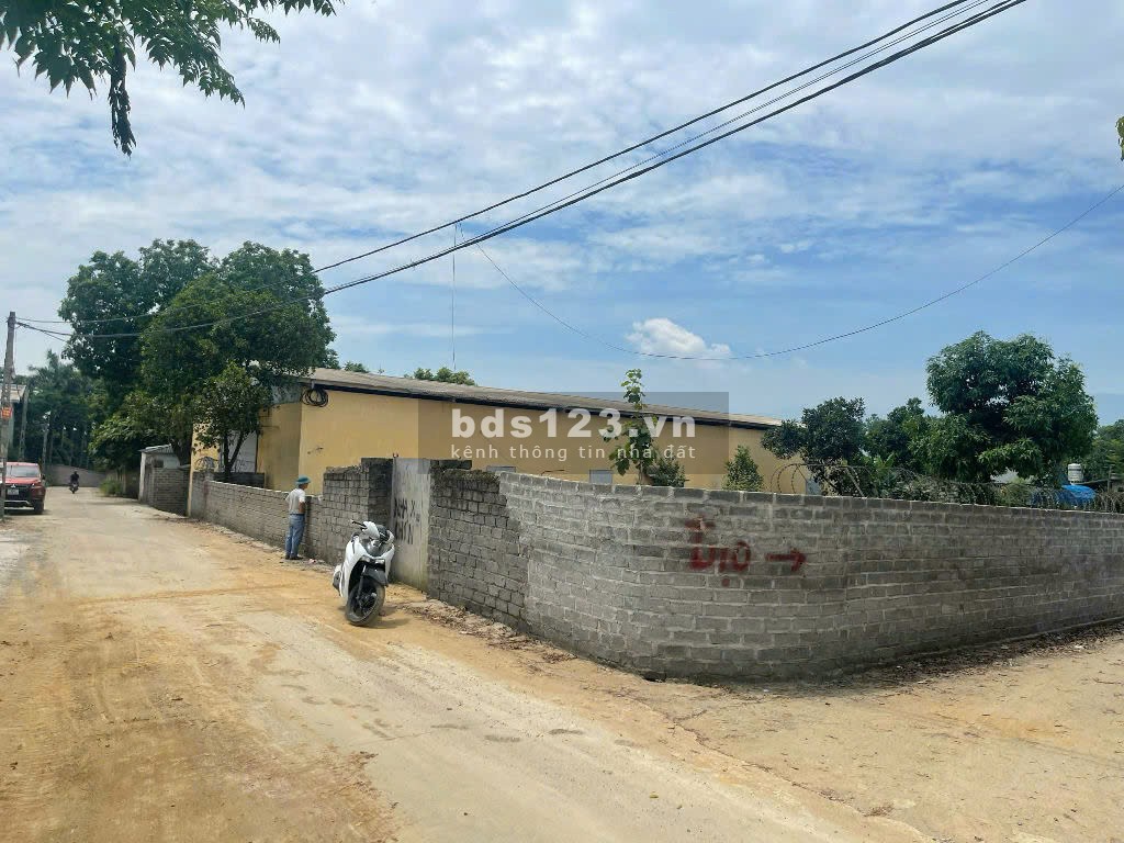 819m² có 350m² thổ cư – Nhuận Trạch – Lương Sơn – Hòa Bình đất vuông vắn nở hậu, 2mặt tiền