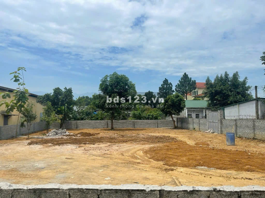 819m² có 350m² thổ cư – Nhuận Trạch – Lương Sơn – Hòa Bình đất vuông vắn nở hậu, 2mặt tiền