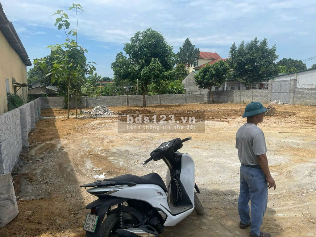 819m² có 350m² thổ cư – Nhuận Trạch – Lương Sơn – Hòa Bình đất vuông vắn nở hậu, 2mặt tiền