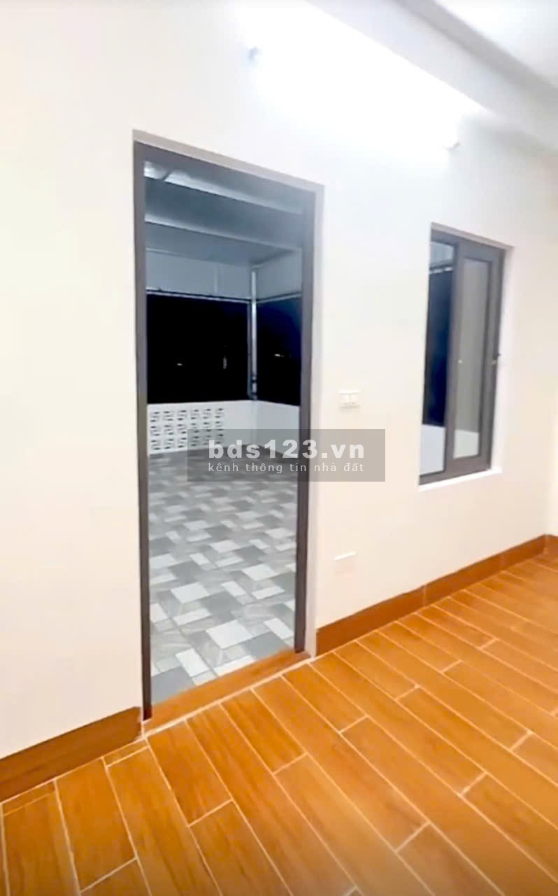 Cho thuê nhà 50m2, 6 tầng mới tinh tại tổ 8 Thạch Bàn