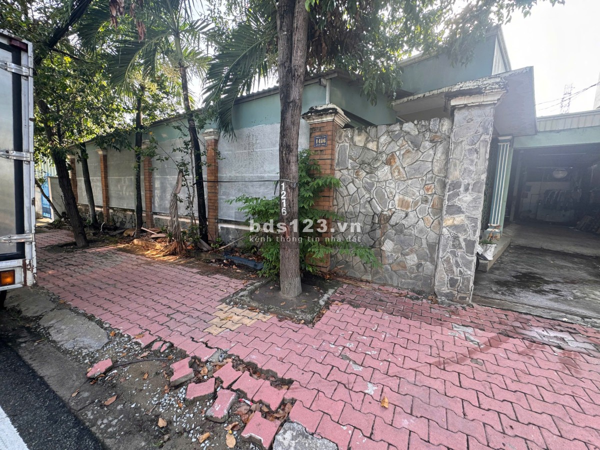 Chính chủ cho thuê kho xưởng 580m2 (chưa tính gác) 1 văn phòng mặt tiền mặt tiền đường Lê Hồng Phong