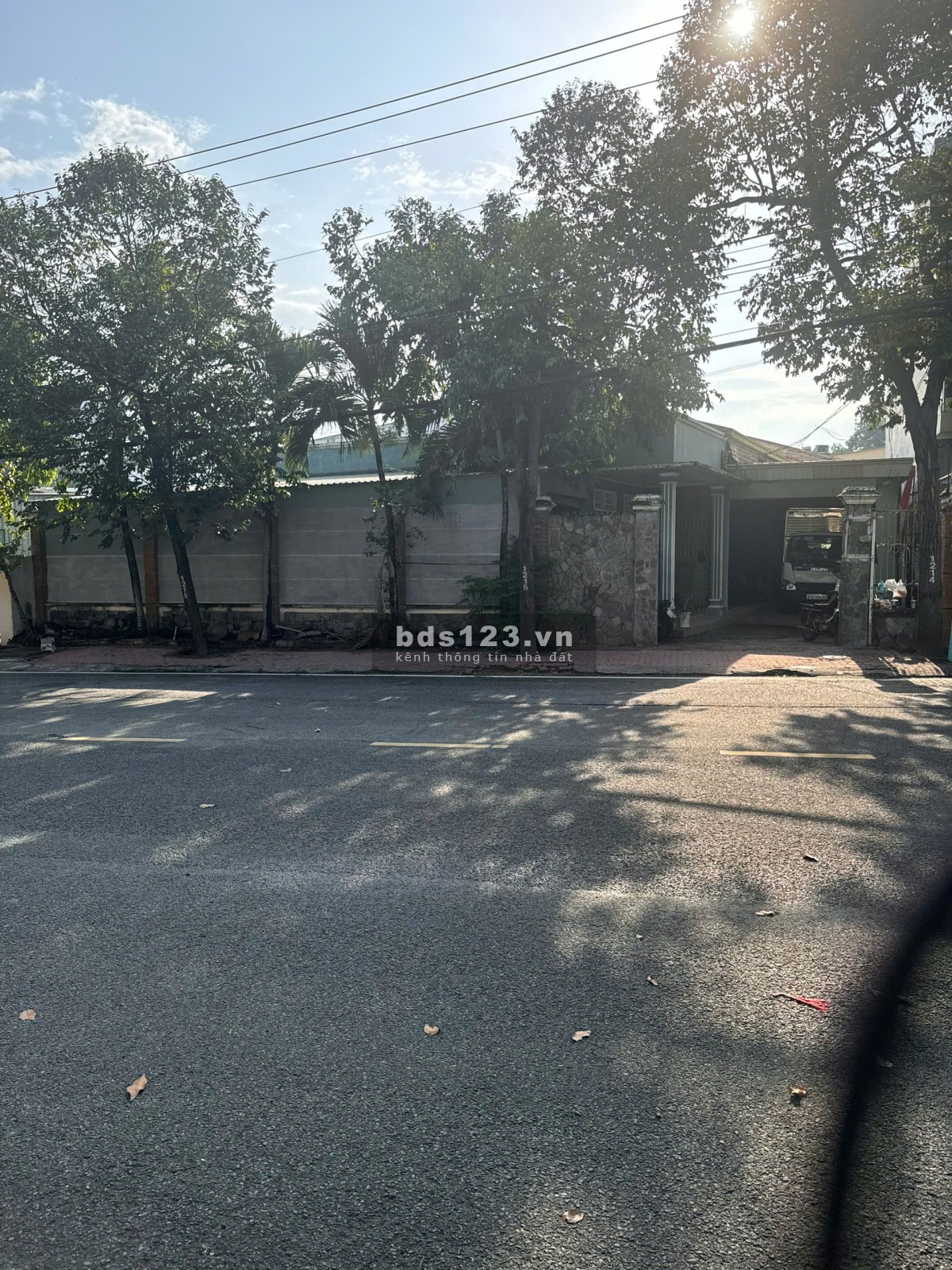 Chính chủ cho thuê kho xưởng 580m2 (chưa tính gác) 1 văn phòng mặt tiền mặt tiền đường Lê Hồng Phong