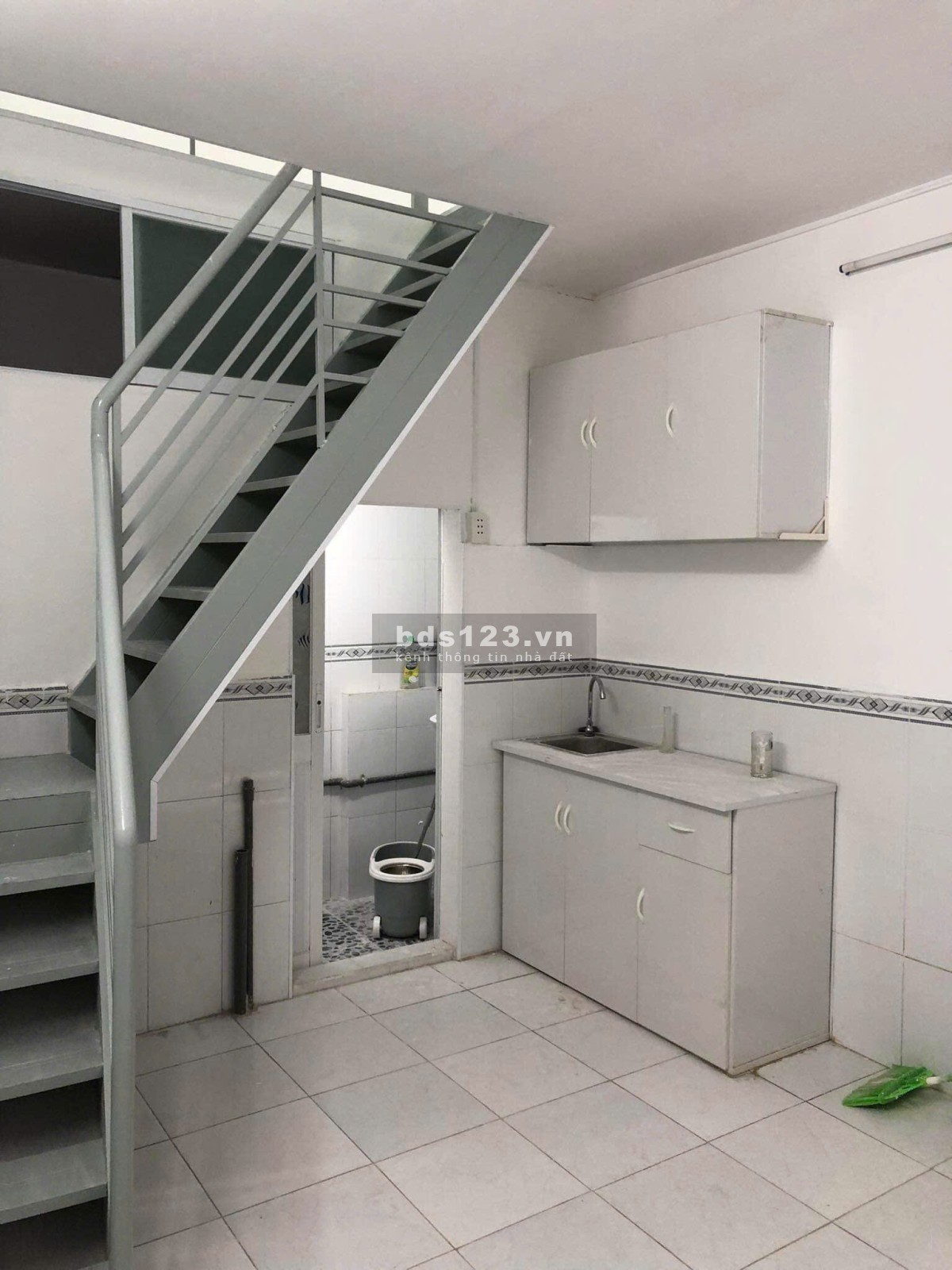 Chính Chủ Bán Nhà Huỳnh Văn Bánh Phú Nhuận, SHR, Giá 1Tỷ98, 15.3m2