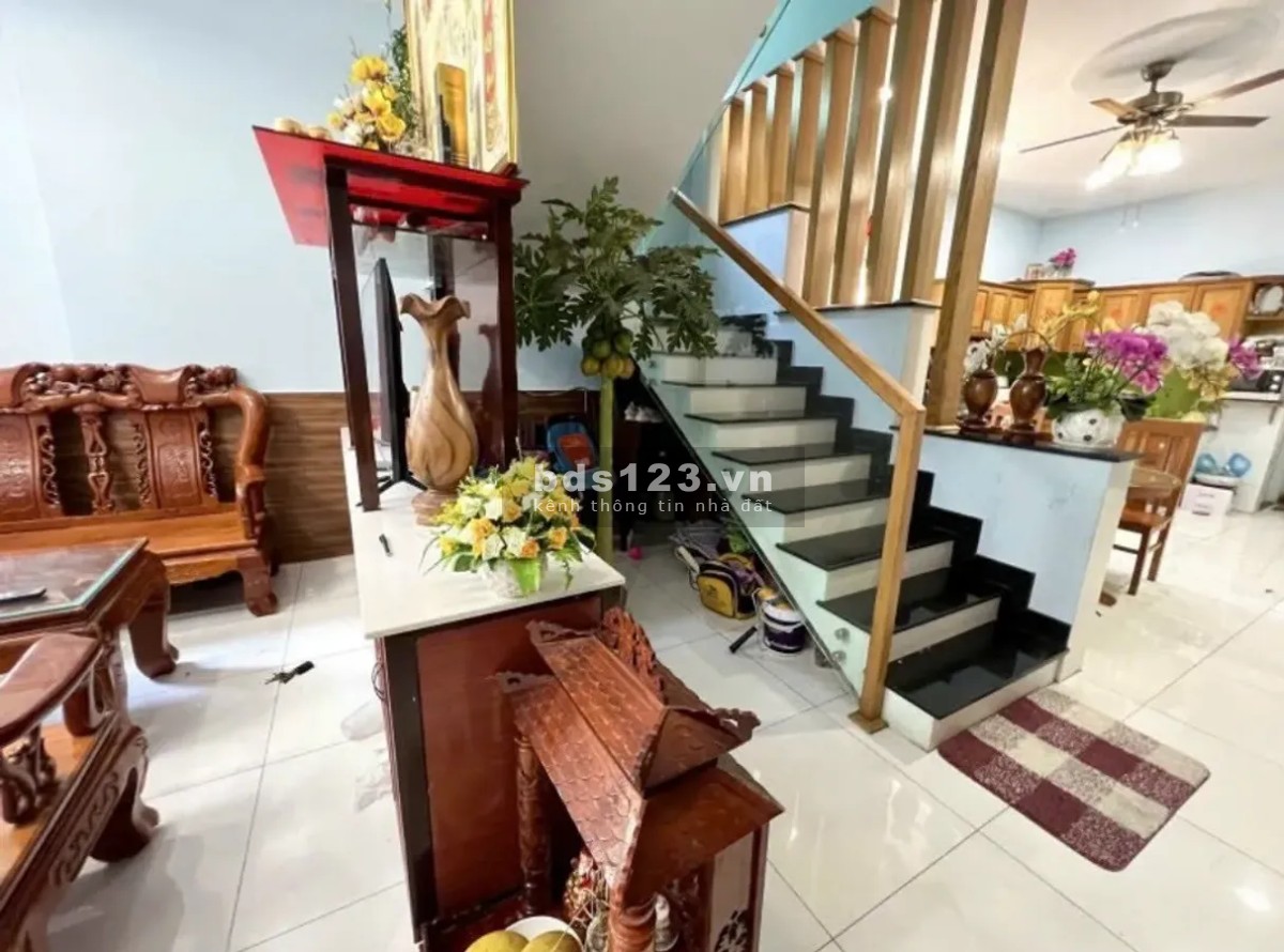 BÁN NHÀ ĐƯỜNG SƠN KỲ TÂN PHÚ DIỆN TÍCH LỚN - 68M2 HẺM XE HƠI, GẦN ĐƯỜNG LỚN- GIÁ 6,2 TỶ