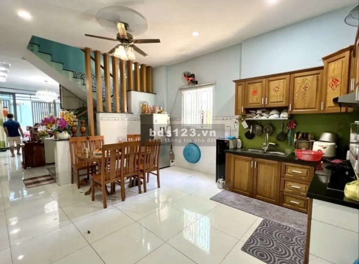 BÁN NHÀ ĐƯỜNG SƠN KỲ TÂN PHÚ DIỆN TÍCH LỚN - 68M2 HẺM XE HƠI, GẦN ĐƯỜNG LỚN- GIÁ 6,2 TỶ