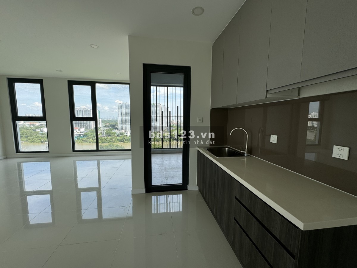 Bán căn hộ cao cấp Lavida Plus mặt tiền Nguyễn Văn Linh Q7 1.6tỷ chiết khấu 4% LH:0933437730