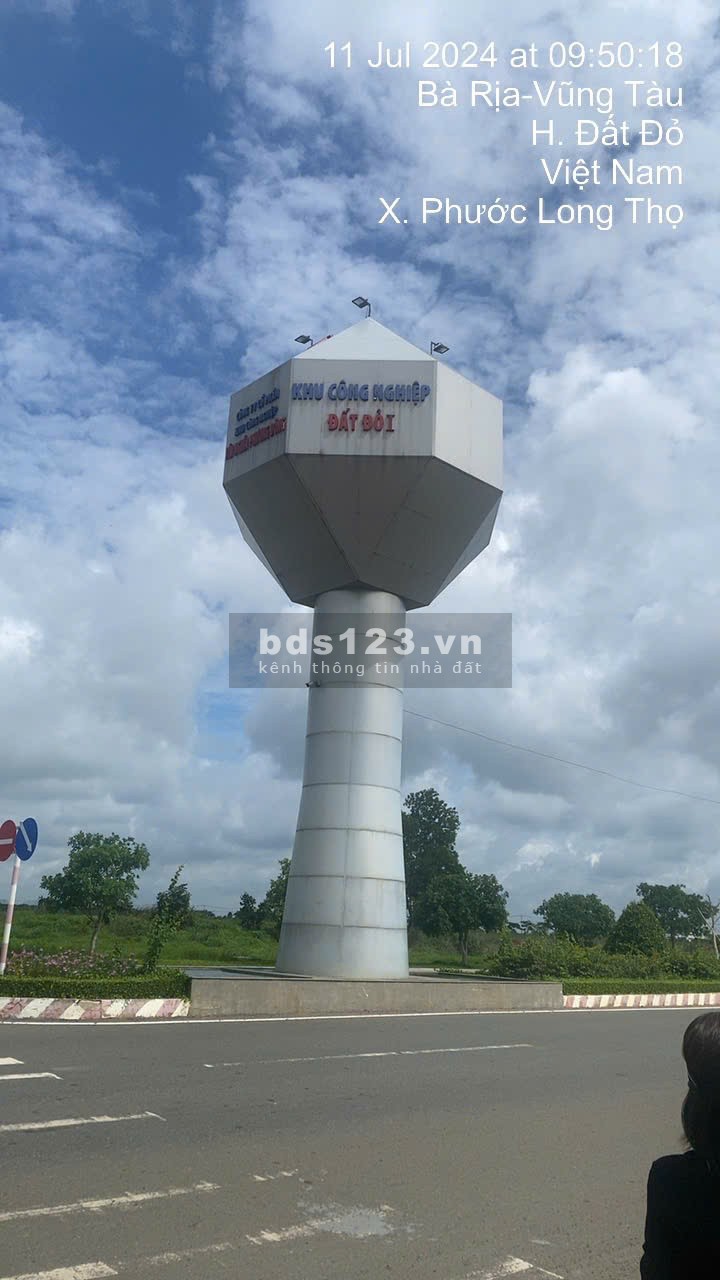 CHÍNH CHỦ cần bán gấp đất nền gần KCN Đất Đỏ với mức giá HẤP DẪN chỉ 3,7 triệu/m2, SHR.