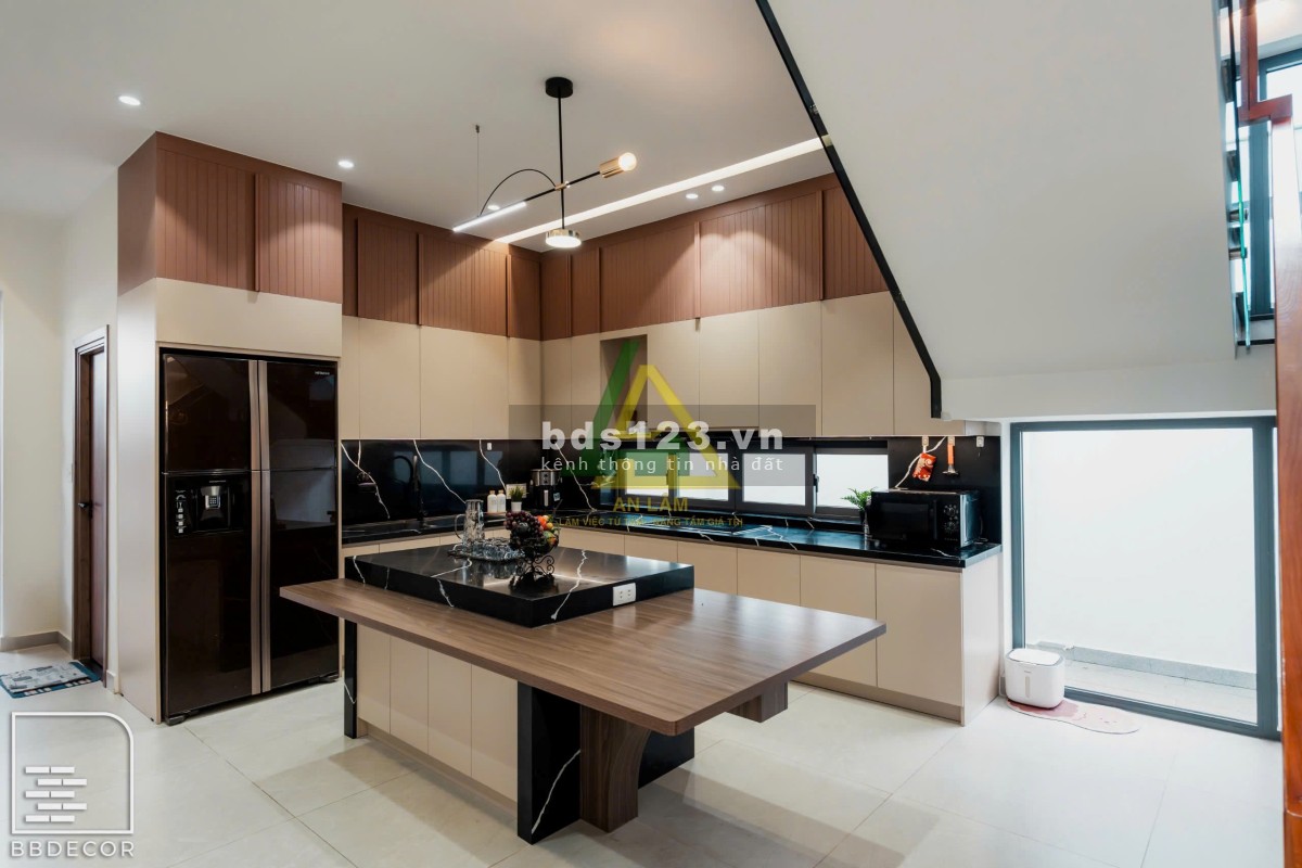 CHÍNH CHỦ CẦN BÁN BIỆT THỰ SONG LẬP KQH NGUYỄN HỮU CẦU P12Diện tích: 325m2
