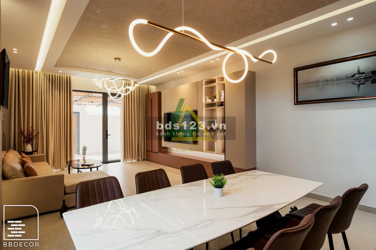 CHÍNH CHỦ CẦN BÁN BIỆT THỰ SONG LẬP KQH NGUYỄN HỮU CẦU P12Diện tích: 325m2