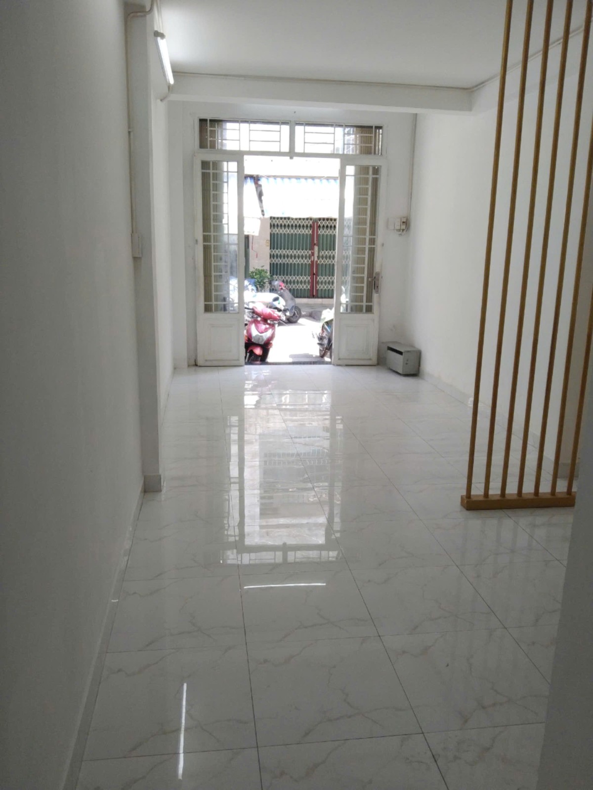 Nhà trống Trệt, lửng 36m2 hẻm 4m Hưng Phú P10 Q8 giá 4,1 tỷ Bớt lộc
