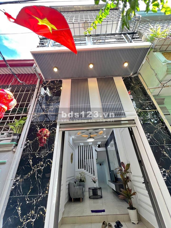 Bán nhà đẹp, xịn tại Cầu Giấy, Hà Nội