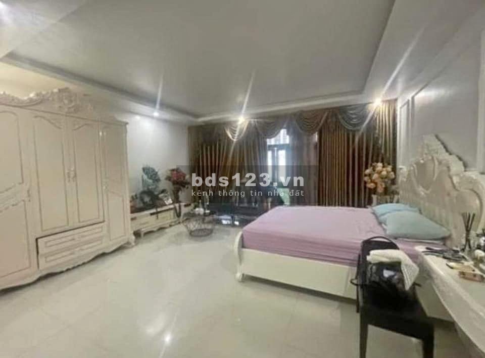 Bán nhà đẹp, xịn tại Cầu Giấy, Hà Nội