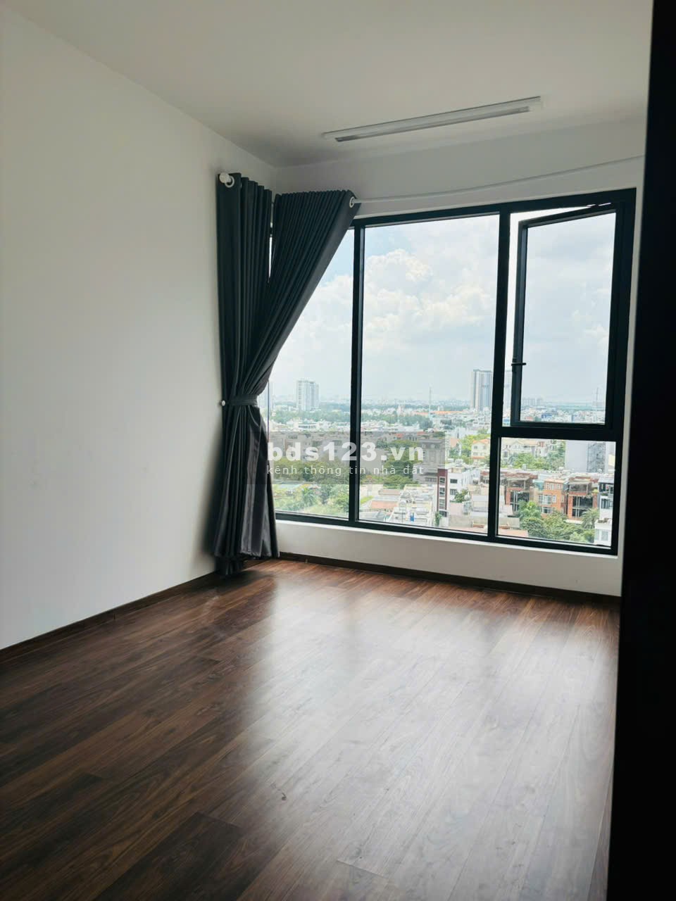 Tiin chuẩn- căn 3PN dự án One Verandah cần bán nhanh giá chỉ 8,25 tỷ (bao hết thuế phí, và 5% sổ)