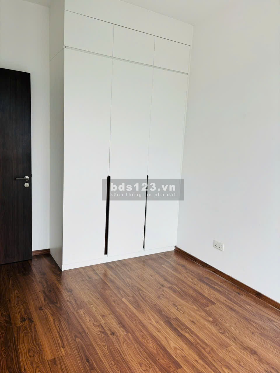 Tiin chuẩn- căn 3PN dự án One Verandah cần bán nhanh giá chỉ 8,25 tỷ (bao hết thuế phí, và 5% sổ)