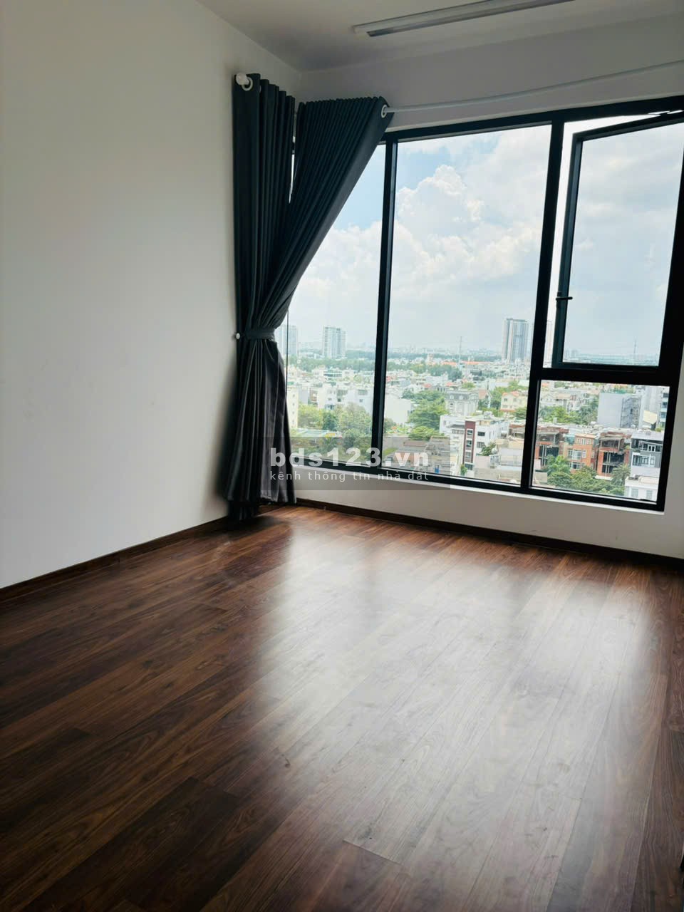 Tiin chuẩn- căn 3PN dự án One Verandah cần bán nhanh giá chỉ 8,25 tỷ (bao hết thuế phí, và 5% sổ)