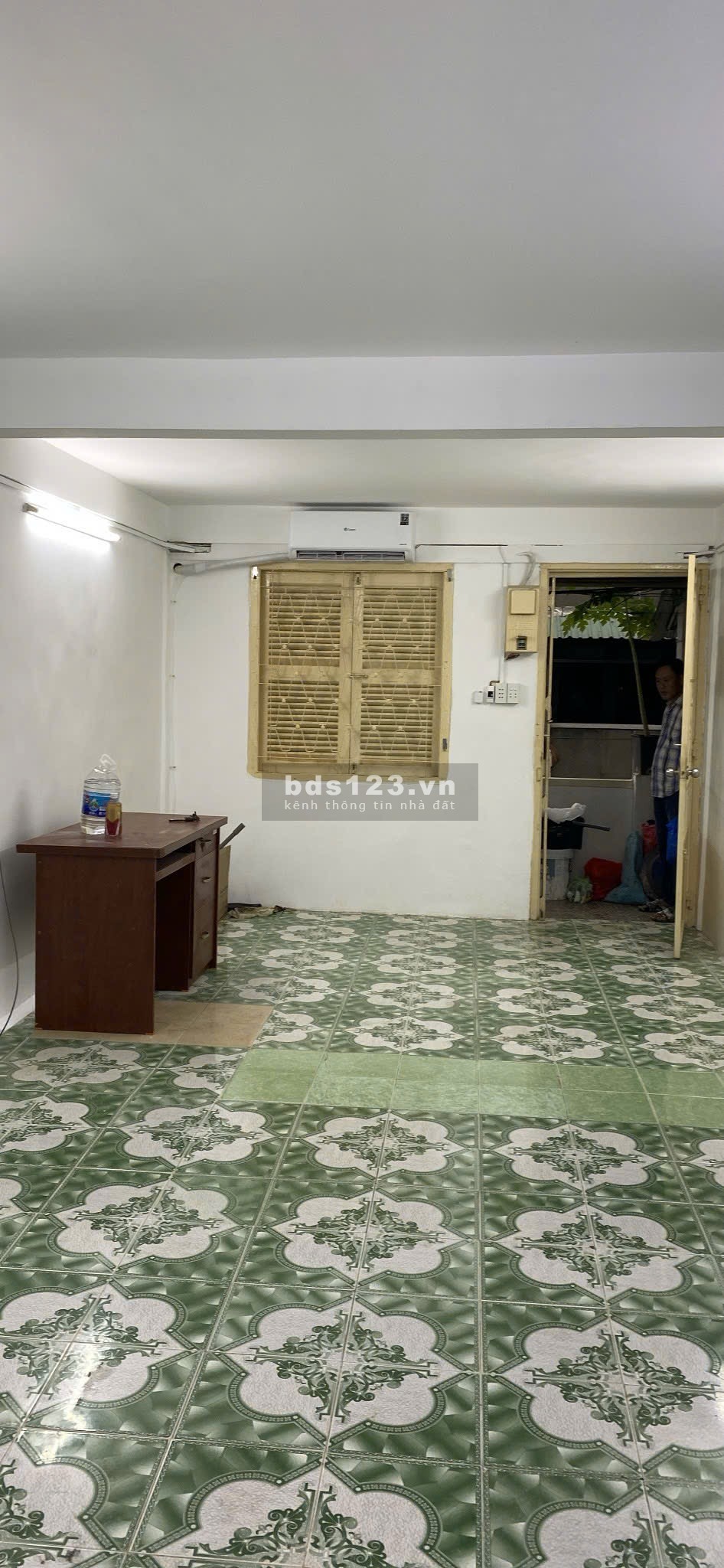 Cho thuê căn hộ 206 lô K cc Nguyễn Thiện Thuật, phường 1, quận 3