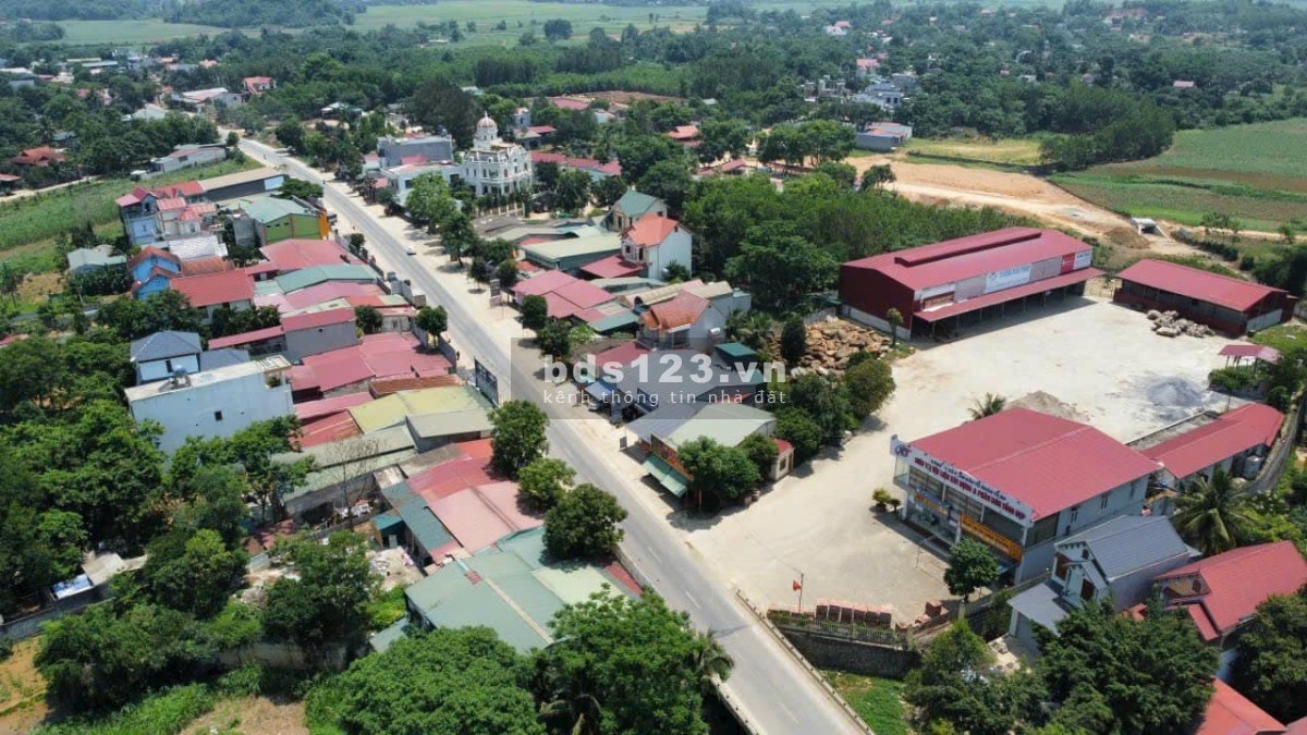 Chính chủ, cần bán gấp lô đất ngay gần đường mòn Hồ Chí Minh