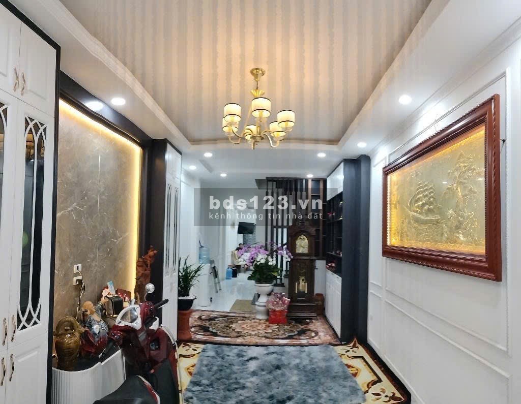 NHÀ ĐẸP, 2 THOÁNG - 4 NGỦ RỘNG RÃI - FULL NỘI THẤT XIN SÒ TIỀN RỶ - 5 TẦNG THANG MÁY ÊM RU.