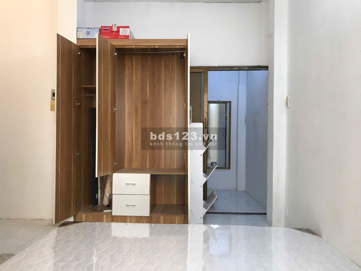 CĂN HỘ 1PN TÁCH BẾP CÓ BAN CÔNG RỘNG 30M2, FULL NỘI THẤT, HẺM 137 TRẦN ĐÌNH XU, GIÁ 7 TR/TH