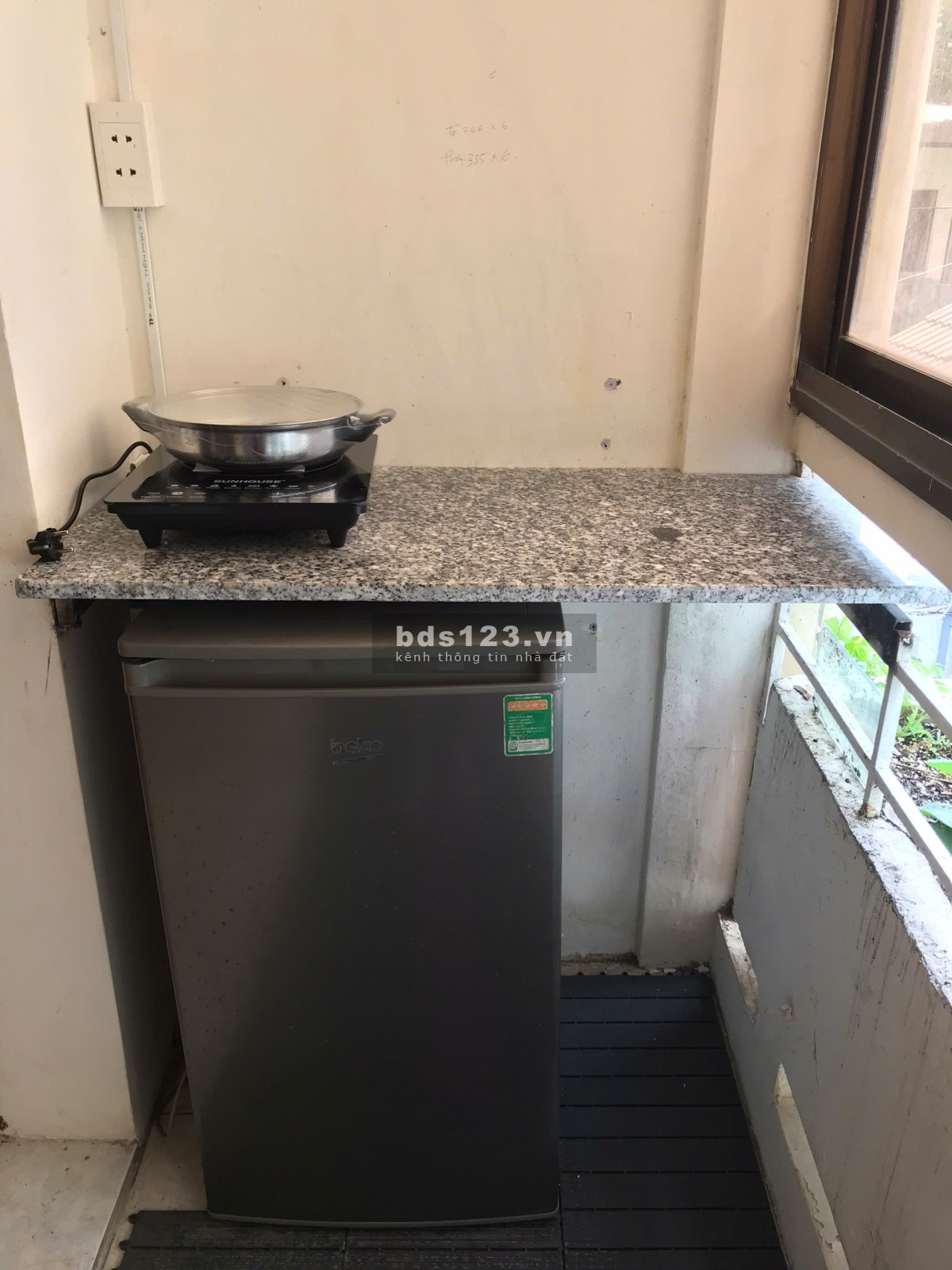 CĂN HỘ 1PN TÁCH BẾP CÓ BAN CÔNG RỘNG 30M2, FULL NỘI THẤT, HẺM 137 TRẦN ĐÌNH XU, GIÁ 7 TR/TH