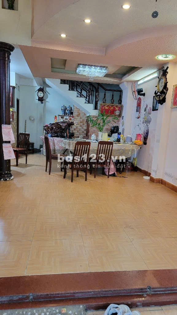 Gấp bán nhà 72m2 6 tầng đường thông xe tải, P12, Gò Vấp nhĩnh 7 tỷ
