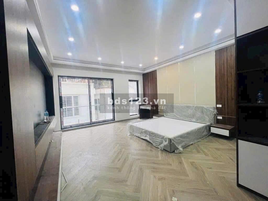 NHÀ MỚI XÂY DỰNG 50m2 GIÁ RẺ – ÁI MỘ, LONG BIÊN.