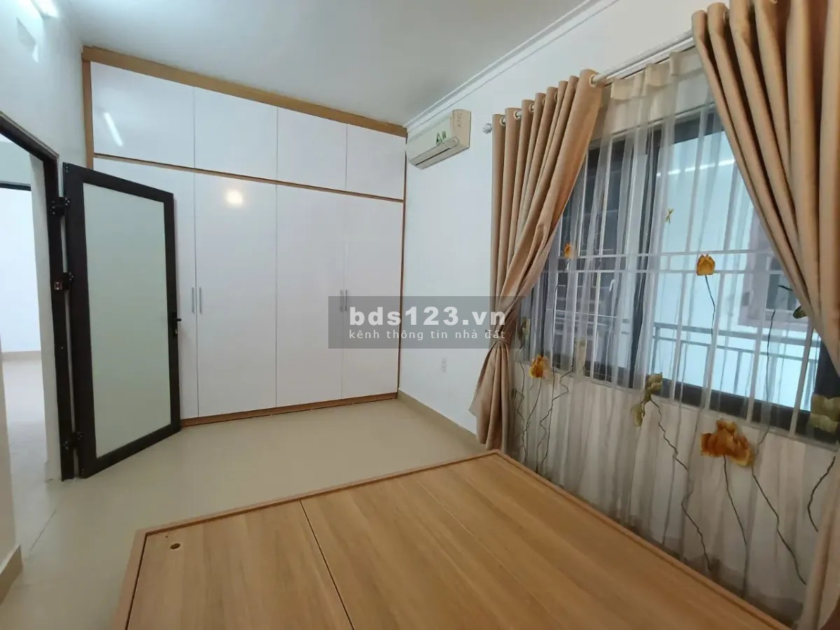 BÁN NHÀ 40M2 GIÁ HỢP LÝ - NGỌC THỤY, LONG BIÊN.