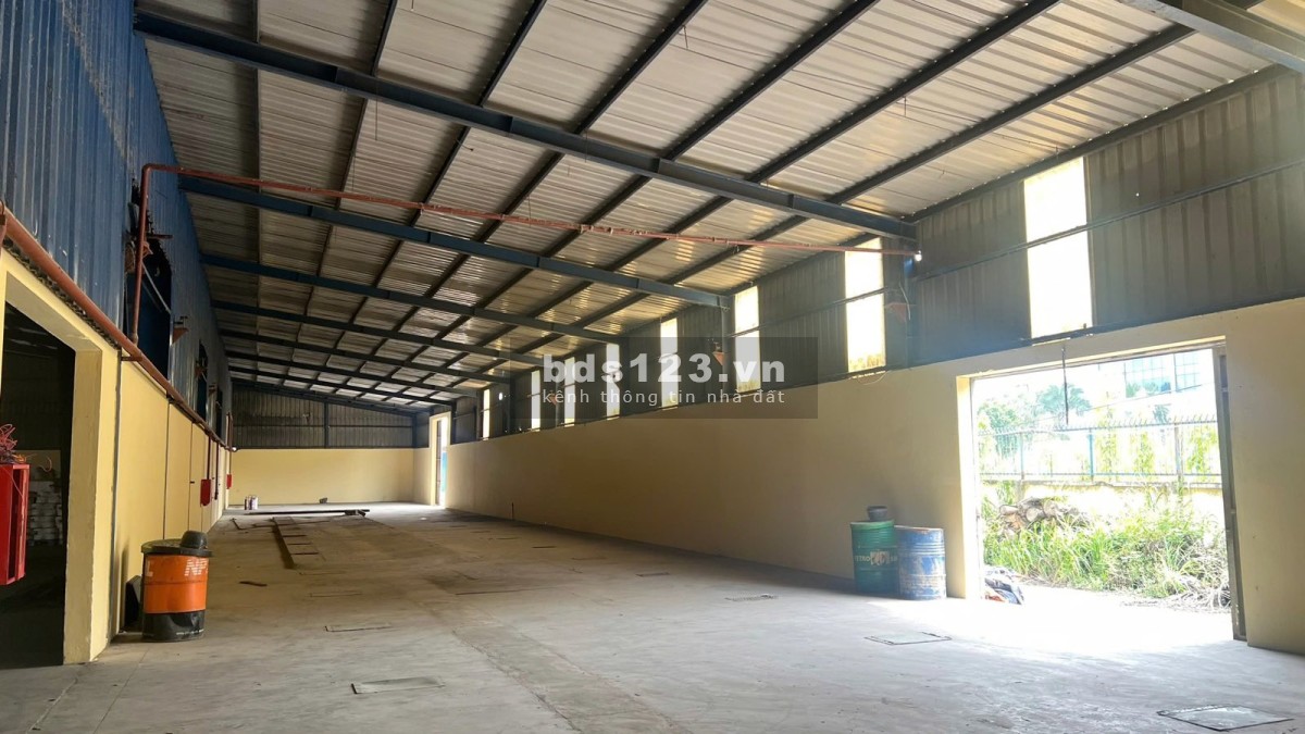 Cho thuê kho xưởng 1.987m2 - 5.868m2 DT 824, Mỹ Hạnh Nam, Đức Hoà, Long An