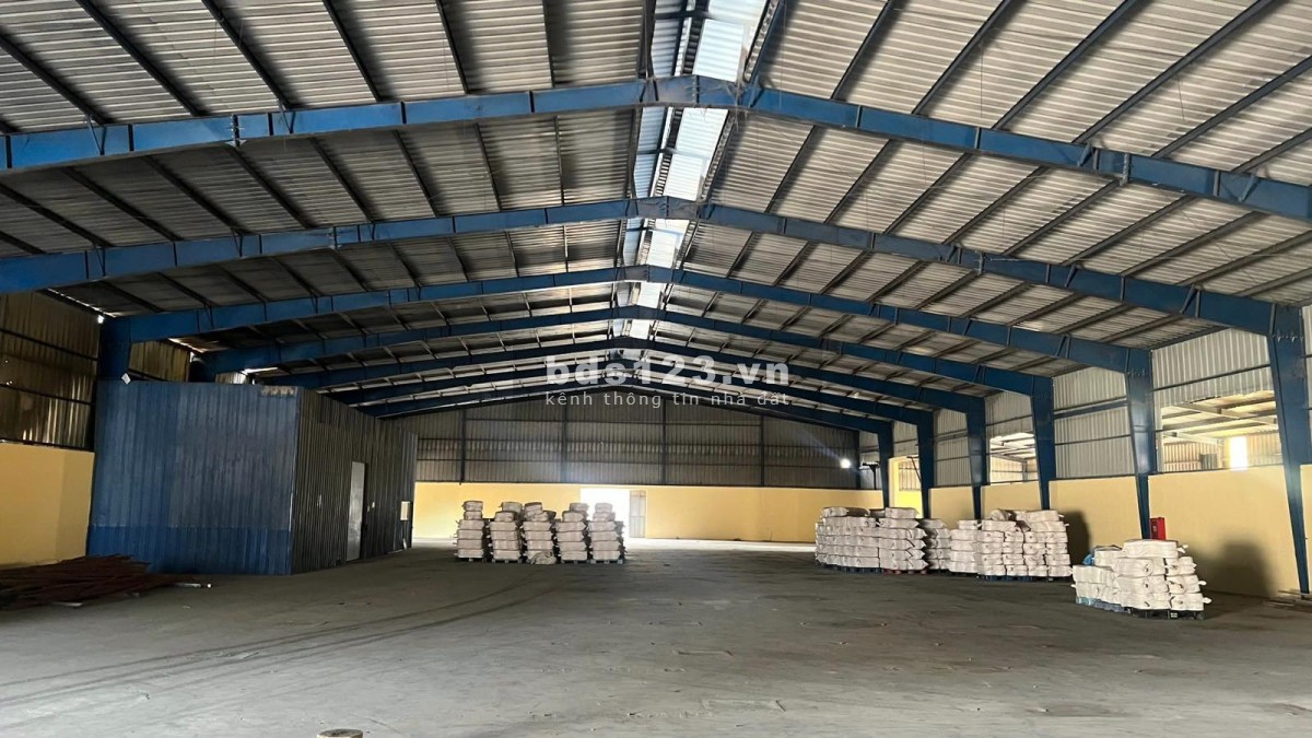 Cho thuê kho xưởng 1.987m2 - 5.868m2 DT 824, Mỹ Hạnh Nam, Đức Hoà, Long An