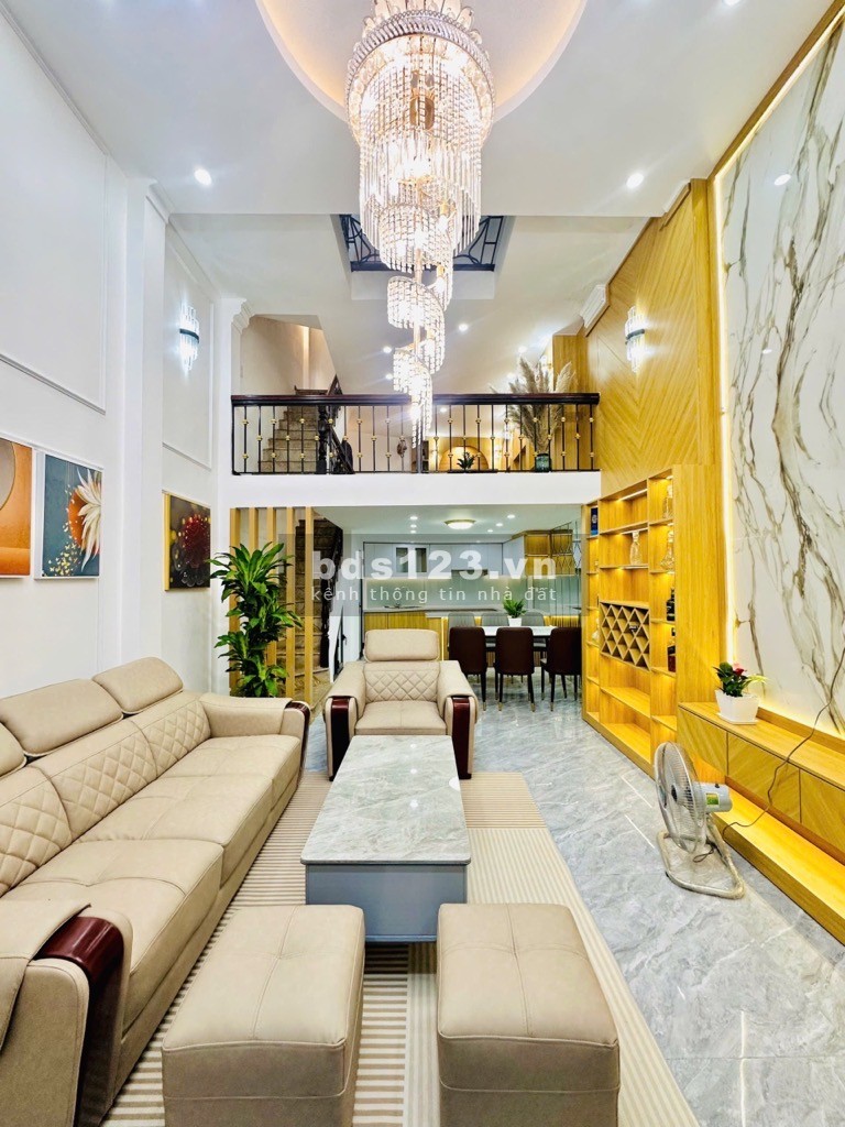 [DUY NHẤT] Nhà phố Hồ Tùng Mậu, hẻm xe hơi, mới cứng, nội thất siêu VIP, dt 61m2*5t, mt 4m, 7.8 tỷ