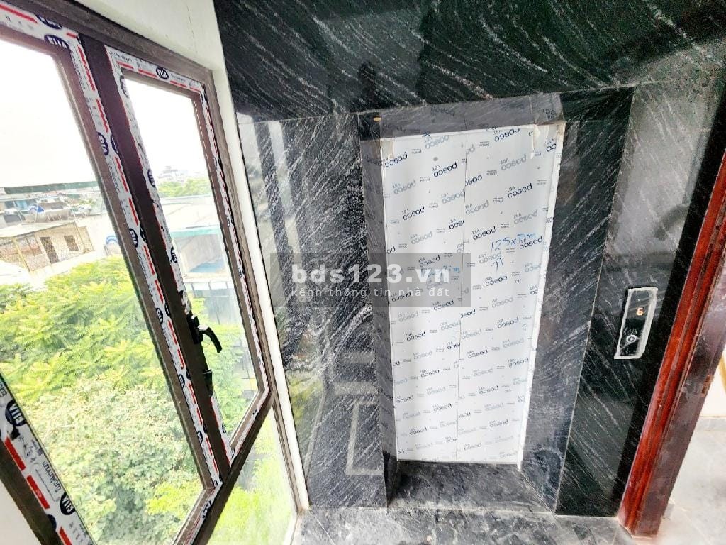 NHÀ ĐẸP - GIÁ RẺ - MẶT PHỐ THÔNG THOÁNG