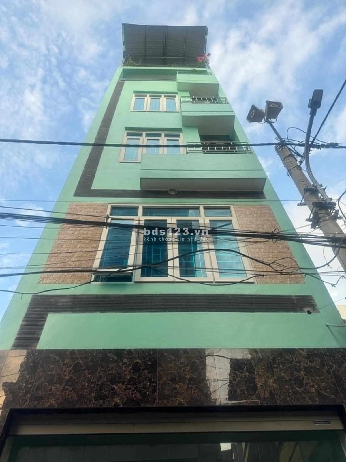 BÁN NHÀ MỚI ĐẸP NGỌC HỒI THANH TRÌ, Ô TÔ ĐỖ CỬA, THANG MÁY, THOÁNG MÁT, 105M, 5 TẦNG,GIÁ CHỈ 11.5 TỶ