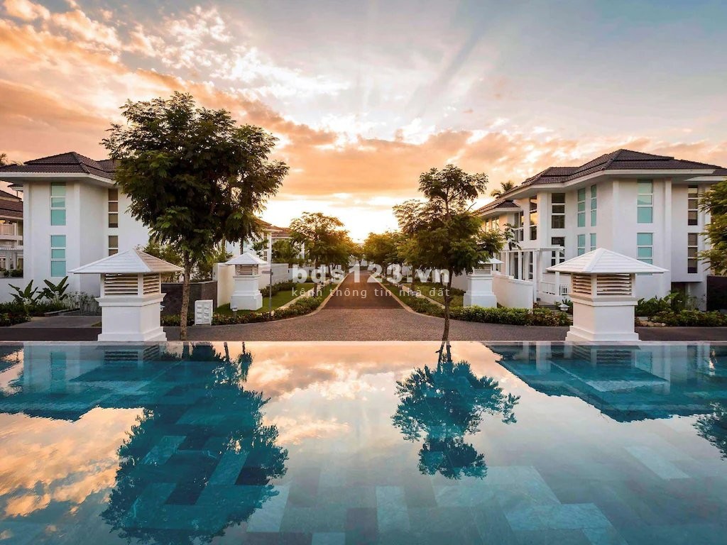 Sập hầm biệt thự 4PN - 300m2 Premier Village Đà Nẵng - trung tâm biển Mỹ Khê, sổ sẵn sở hữu lâu dài
