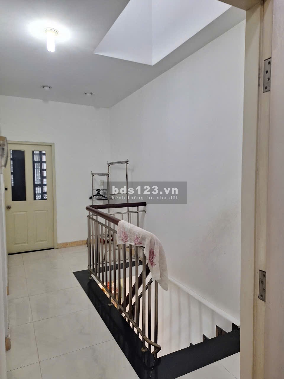 BÁN NHÀ RIÊNG P3, Q.11, HẺM THẲNG VÀ RỘNG 7M, DIỆN TÍCH NHÀ 34.7 M2, NHÀ ĐẸP, GIÁ RẺ