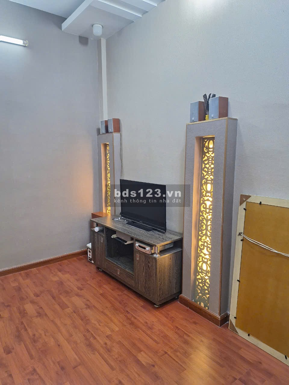 BÁN NHÀ RIÊNG P3, Q.11, HẺM THẲNG VÀ RỘNG 7M, DIỆN TÍCH NHÀ 34.7 M2, NHÀ ĐẸP, GIÁ RẺ