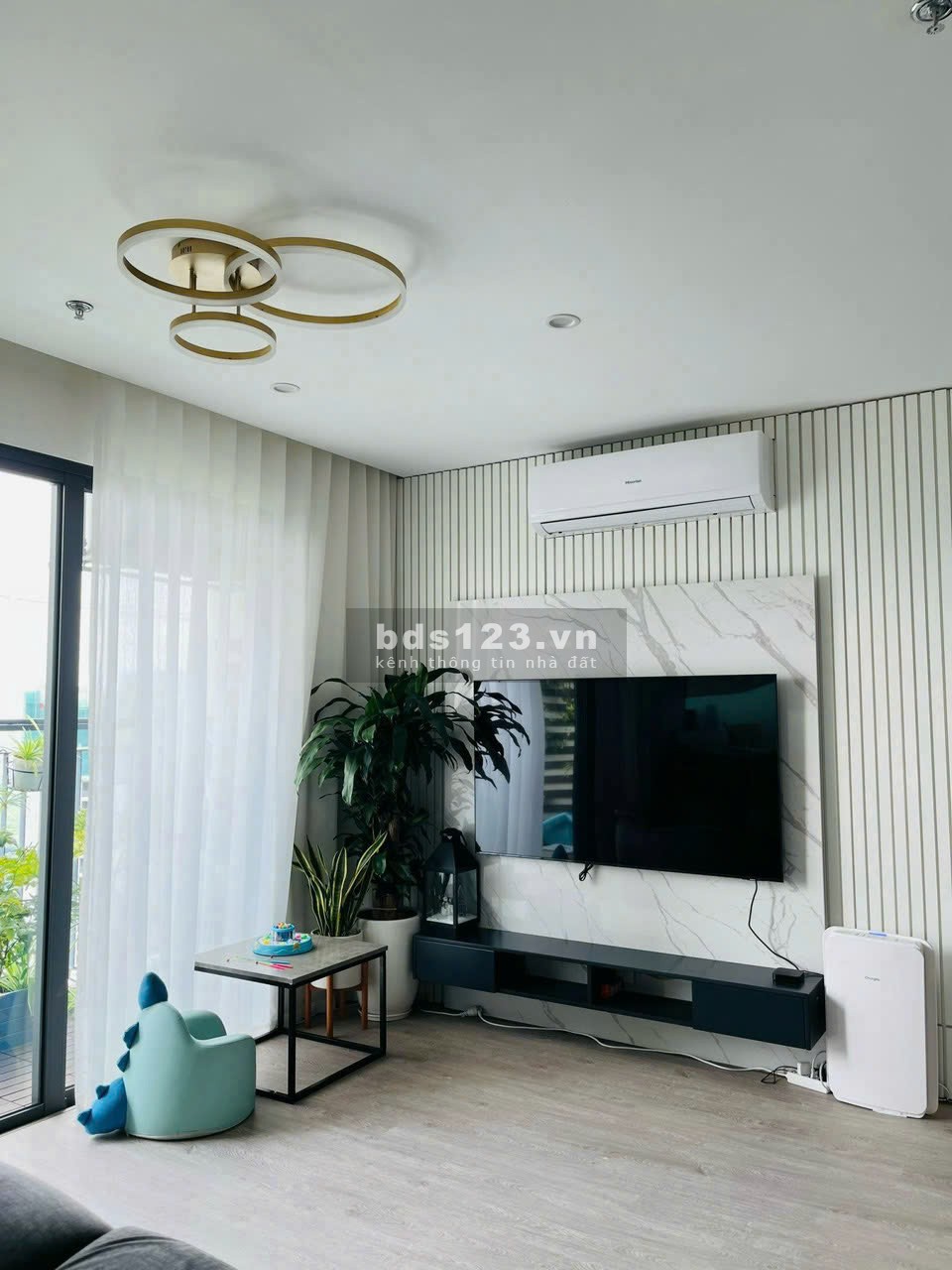 Ở ĐÂY CÓ BÁN căn 3 ngủ CỰC TO, Giá 5.9 tỷ full đồ bao phí, VINHOMES SMART (203)