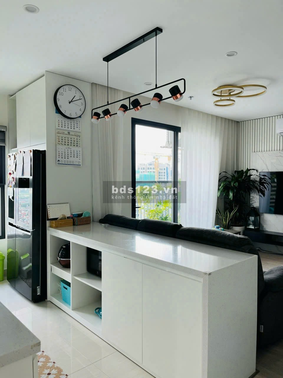 Ở ĐÂY CÓ BÁN căn 3 ngủ CỰC TO, Giá 5.9 tỷ full đồ bao phí, VINHOMES SMART (203)