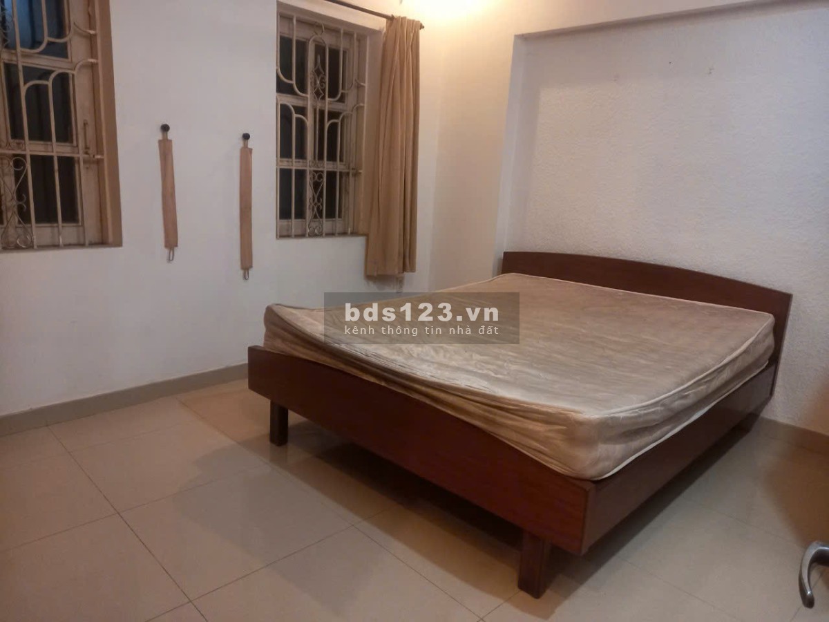 Chung cư Miếu Nổi 5 tầng( thang bộ), P3, Bình Thạnh: 80m2, 3p, 2wc, 10tr, NT