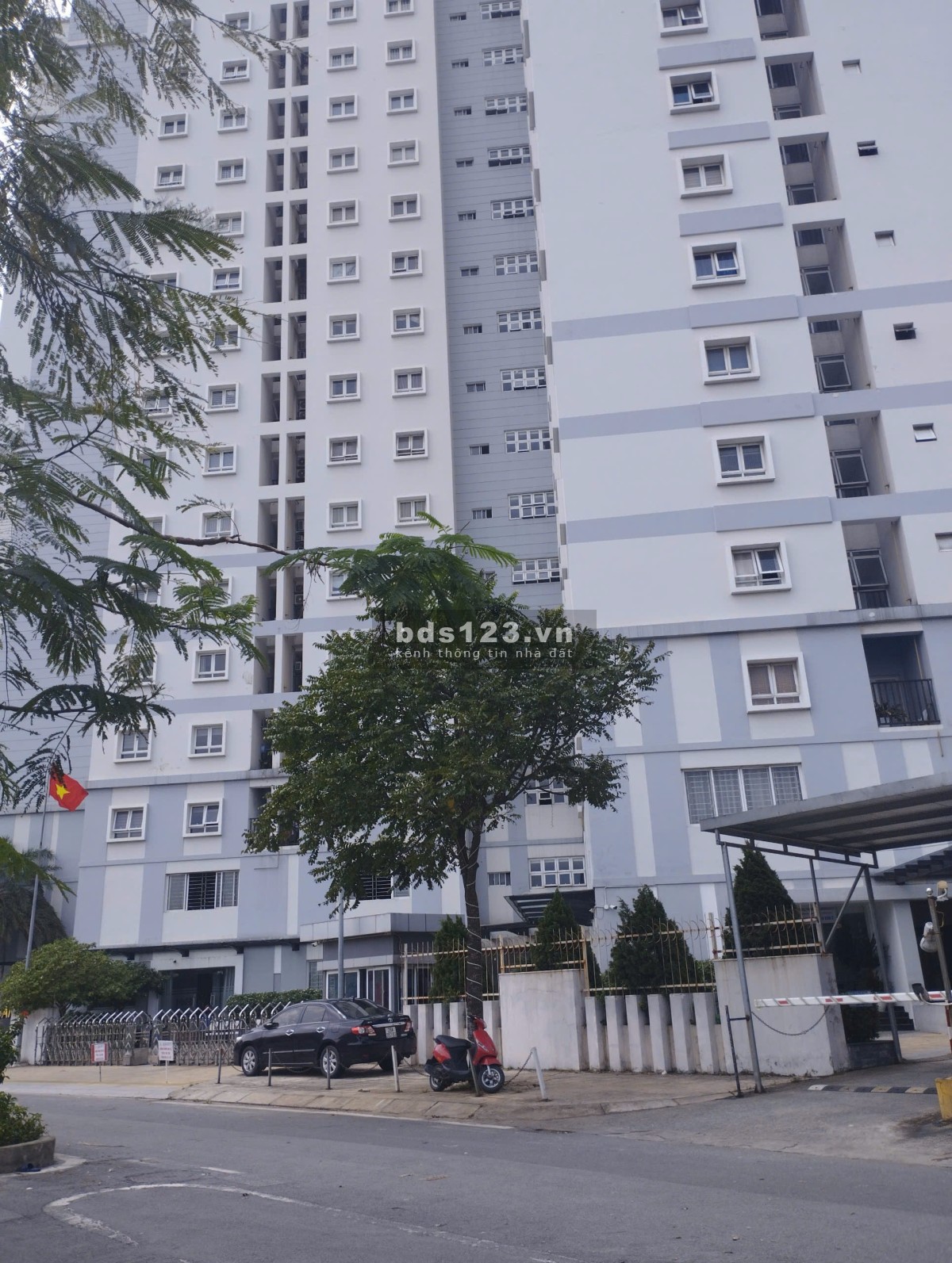 Chính chủ cần bán Căn hộ CC Him Lam Thạch Bàn 2; Diện tích Thông thủy 56,6m2; giá 2,75 tỷ