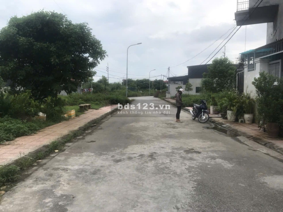 CHÍNH CHỦ CẦN BÁN NHÀ 2 TẦNG TẠI KHU ĐẤT DỊCH VỤ X2, SONG PHƯƠNG, HOÀI ĐỨC.
