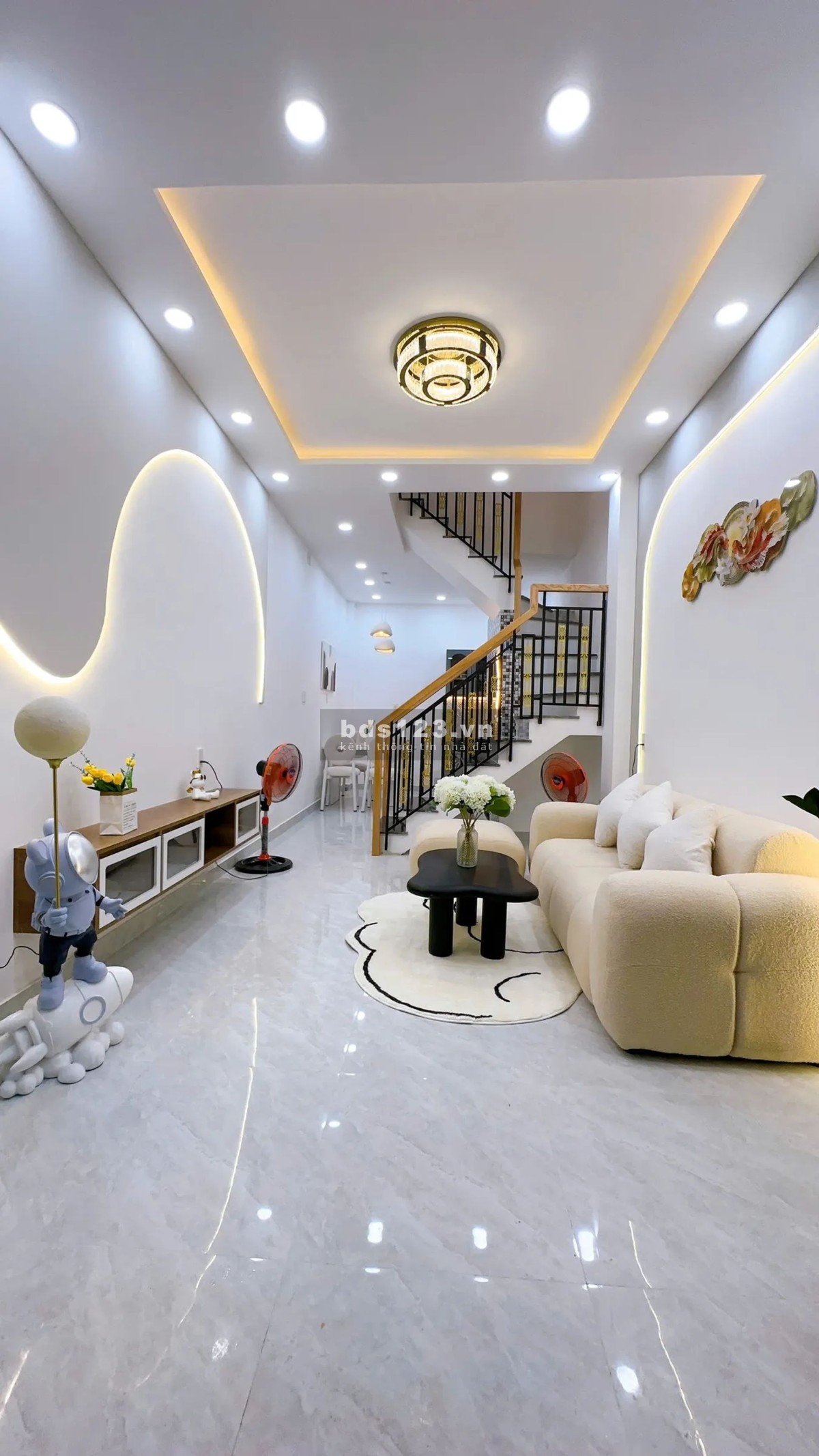 Bán gấp nhà trệt 1 lầu 30m2, 2pn, 2 wc Nguyễn Thượng Hiền P5 Bình Thạnh, chỉ 4.45 tỷ