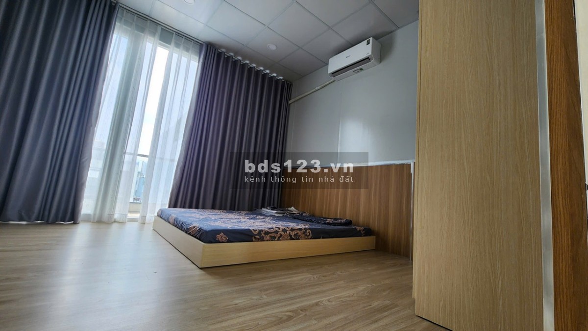 Cho thuê phòng trọ 24m2 mặt tiền đường Sơn Hưng, P12, Tân Bình